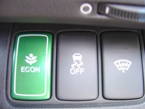 ECON・トラクションコントロール・フロントガラス熱線スイッチ