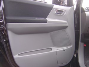 ヴォクシー　Z　煌　車高調　18AW　HDD　フリップダウンモニター　両側電動スライドドア　後期